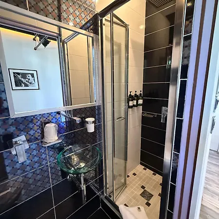 Hotel Ideal Sejour - De Charme 3*