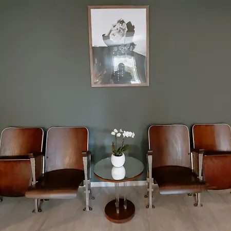 Idéal - De Charme Et Atypique Hotel 3*