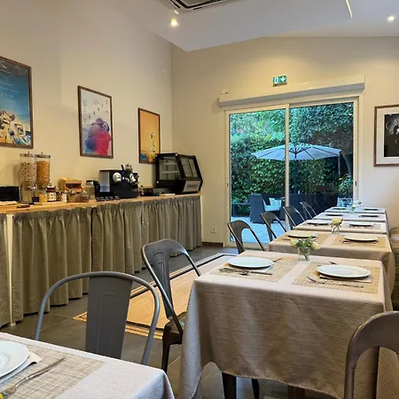 Hotel Ideal Sejour - De Charme 3*
