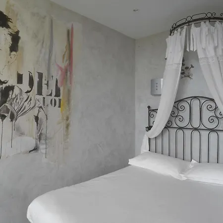 Idéal - De Charme Et Atypique Hotel