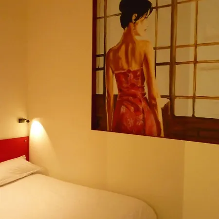 Hotel Idéal - De Charme Et Atypique